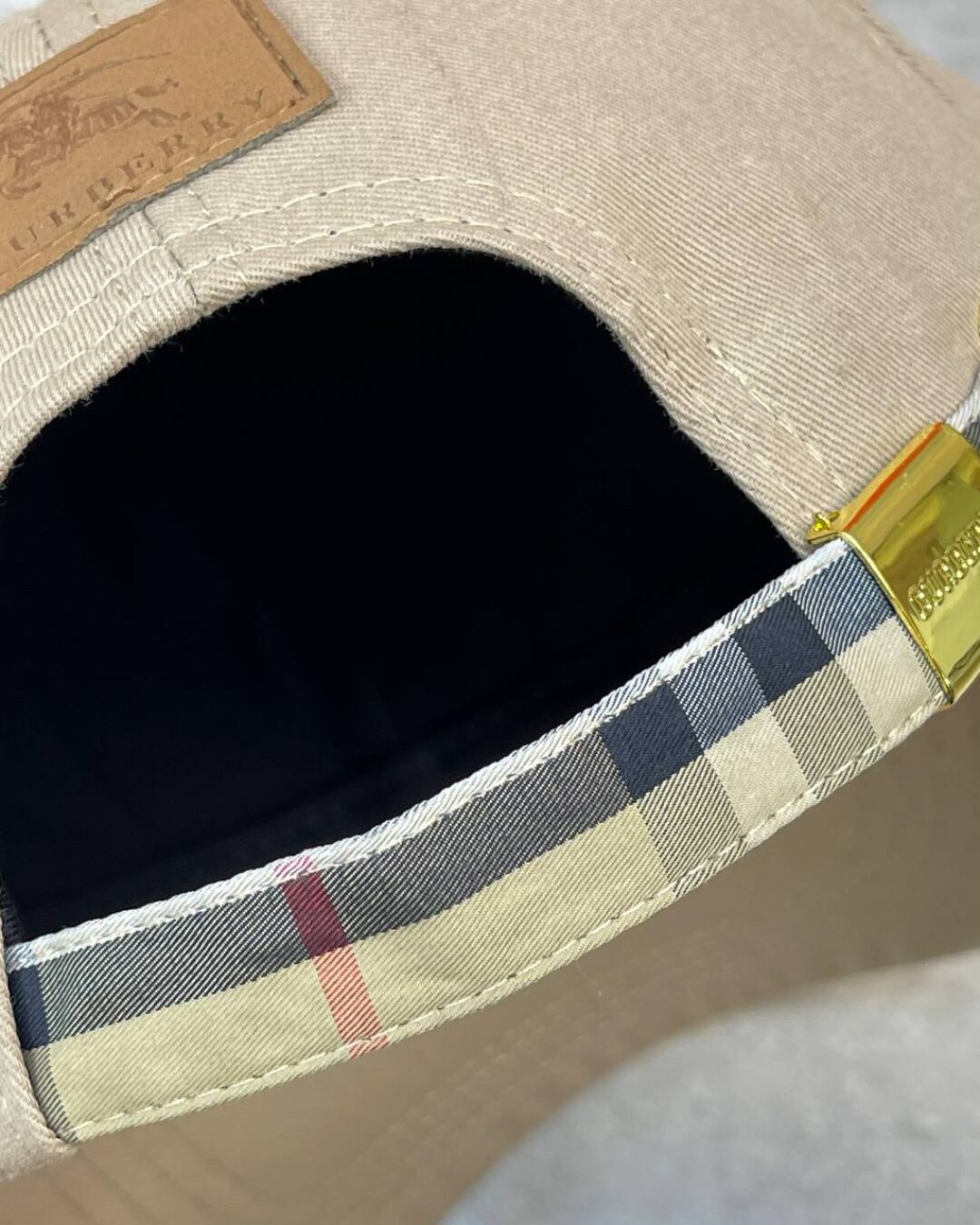Кепка Burberry