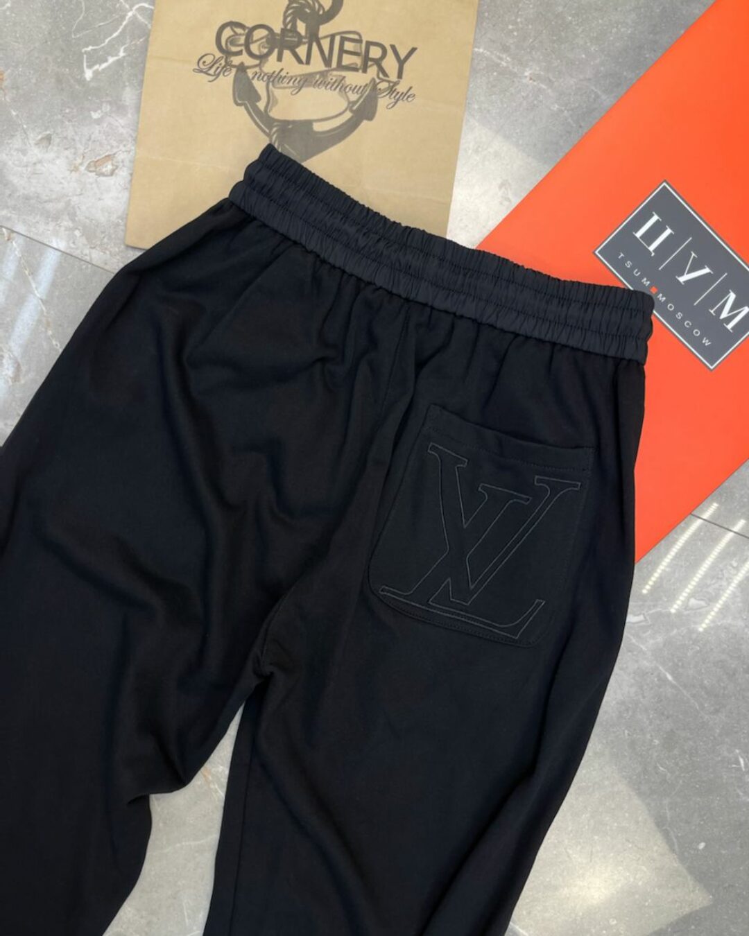 Штаны Louis Vuitton