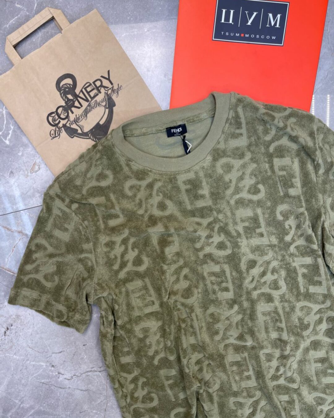 Футболка Fendi