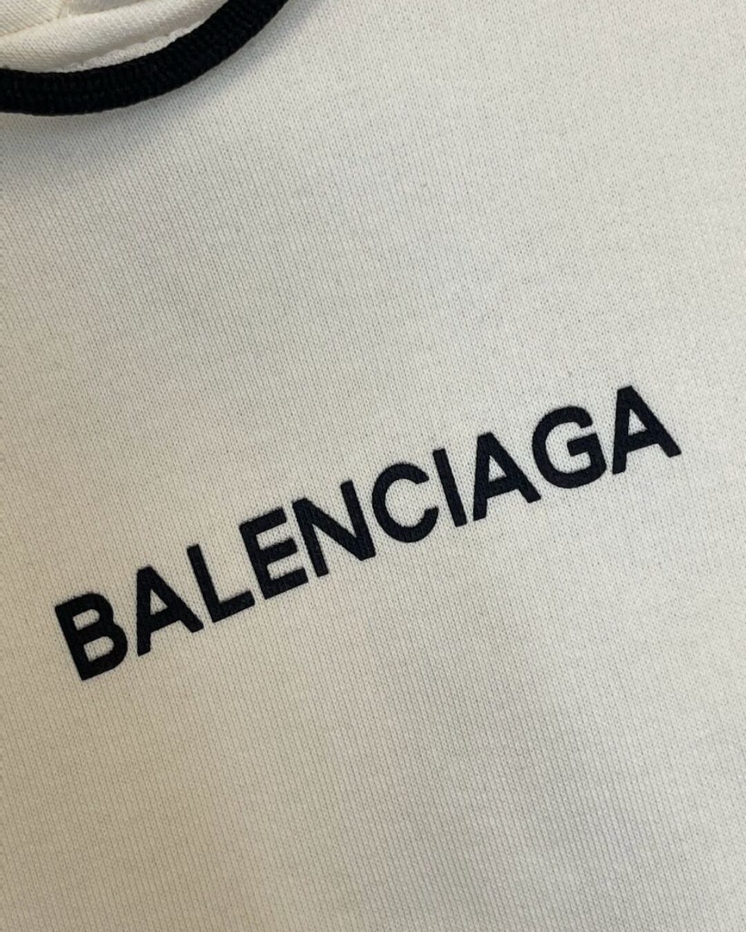 Худи Balenciaga — фото 4