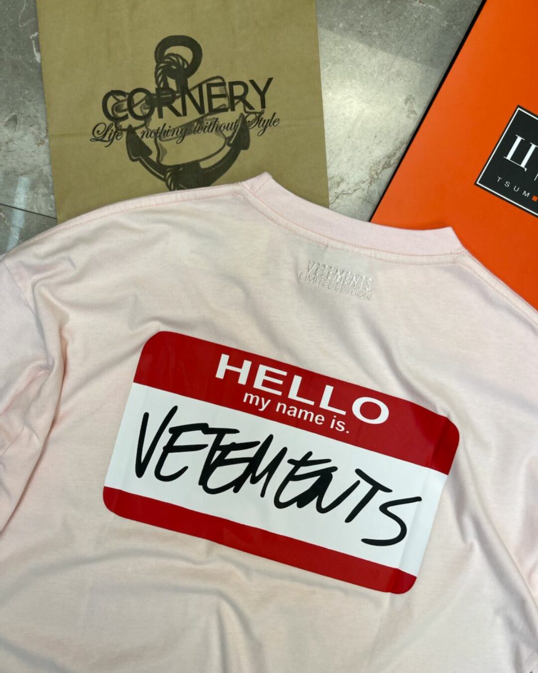 Футболка Vetements My Name Is