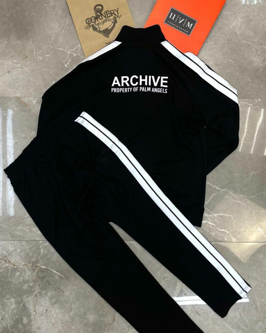 Спортивный костюм Moncler
