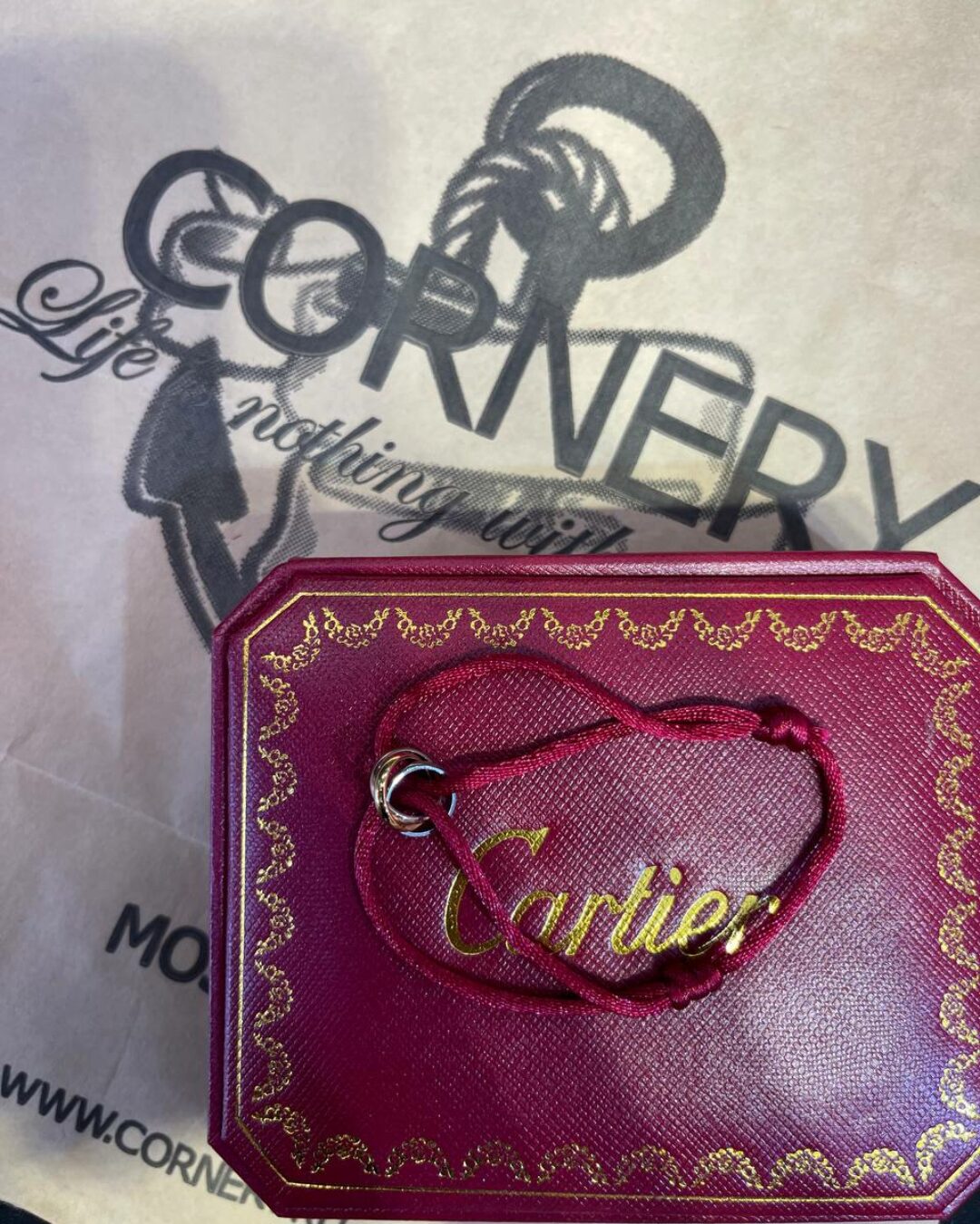 Браслет Cartier Trinity Red