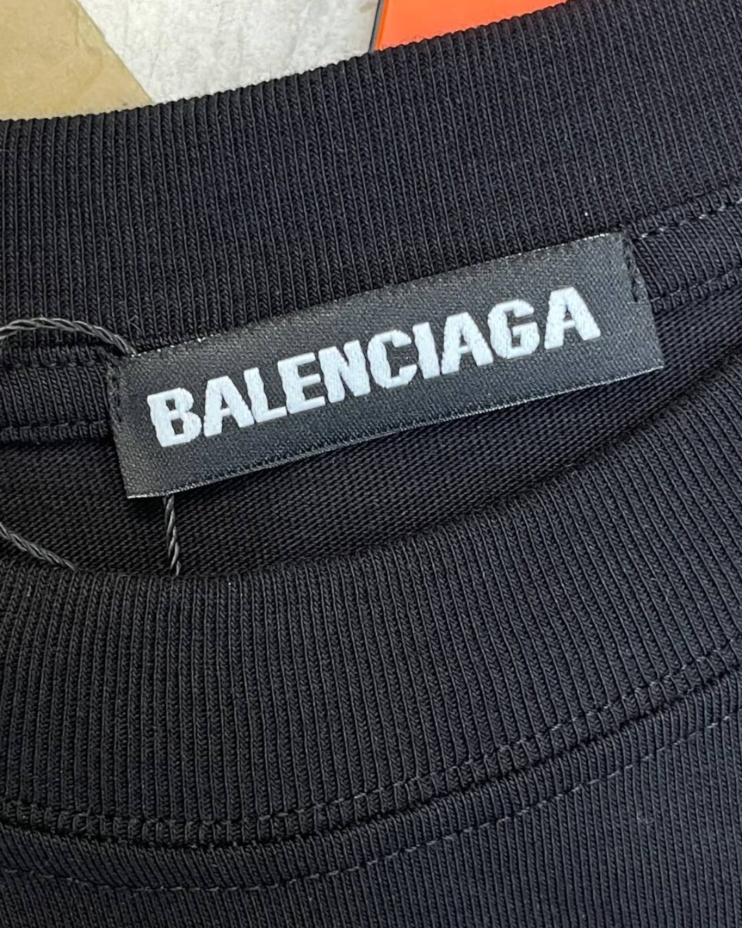 Футболка Balenciaga — фото 6