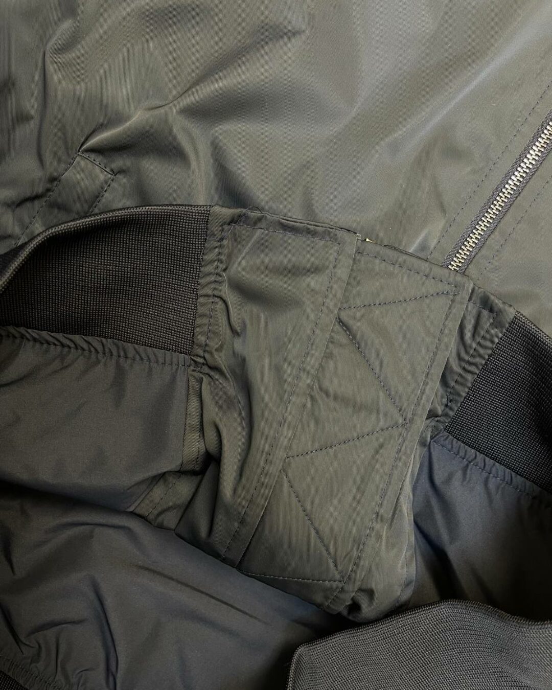 Бомбер Vetements