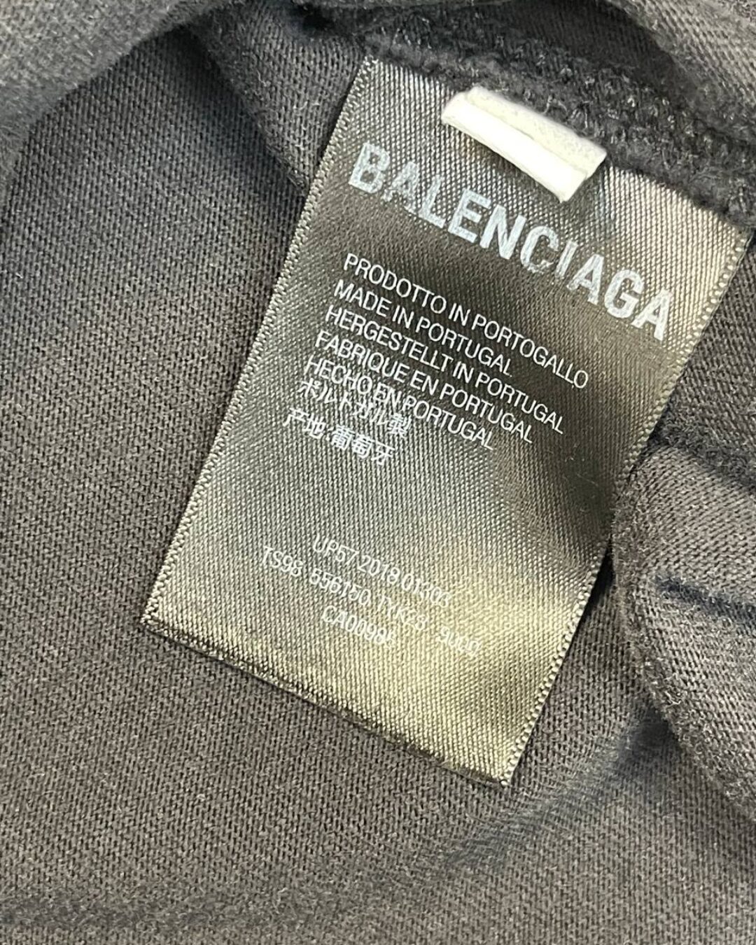 Футболка Balenciaga — фото 7