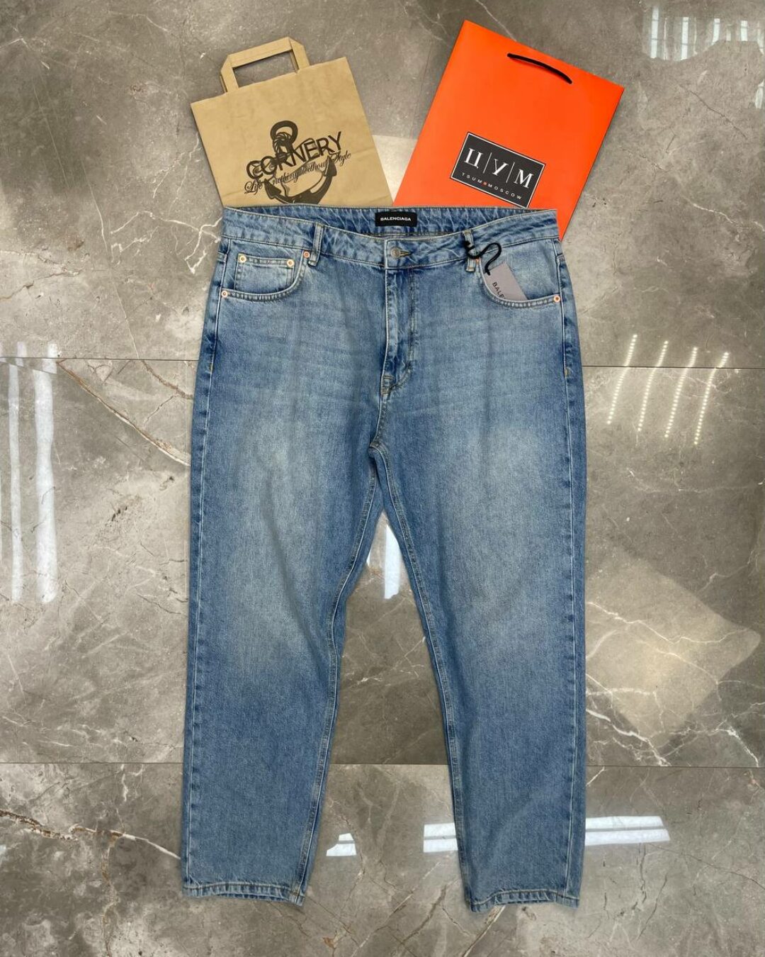 Джинсы Balenciaga