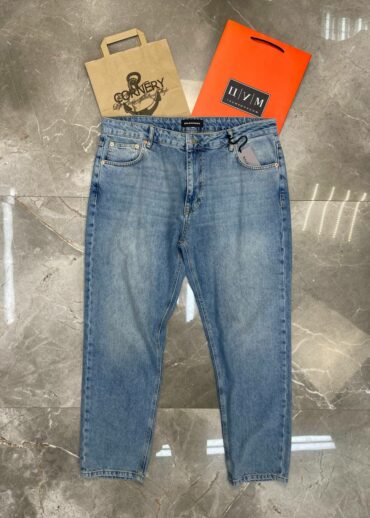 Джинсы Balenciaga