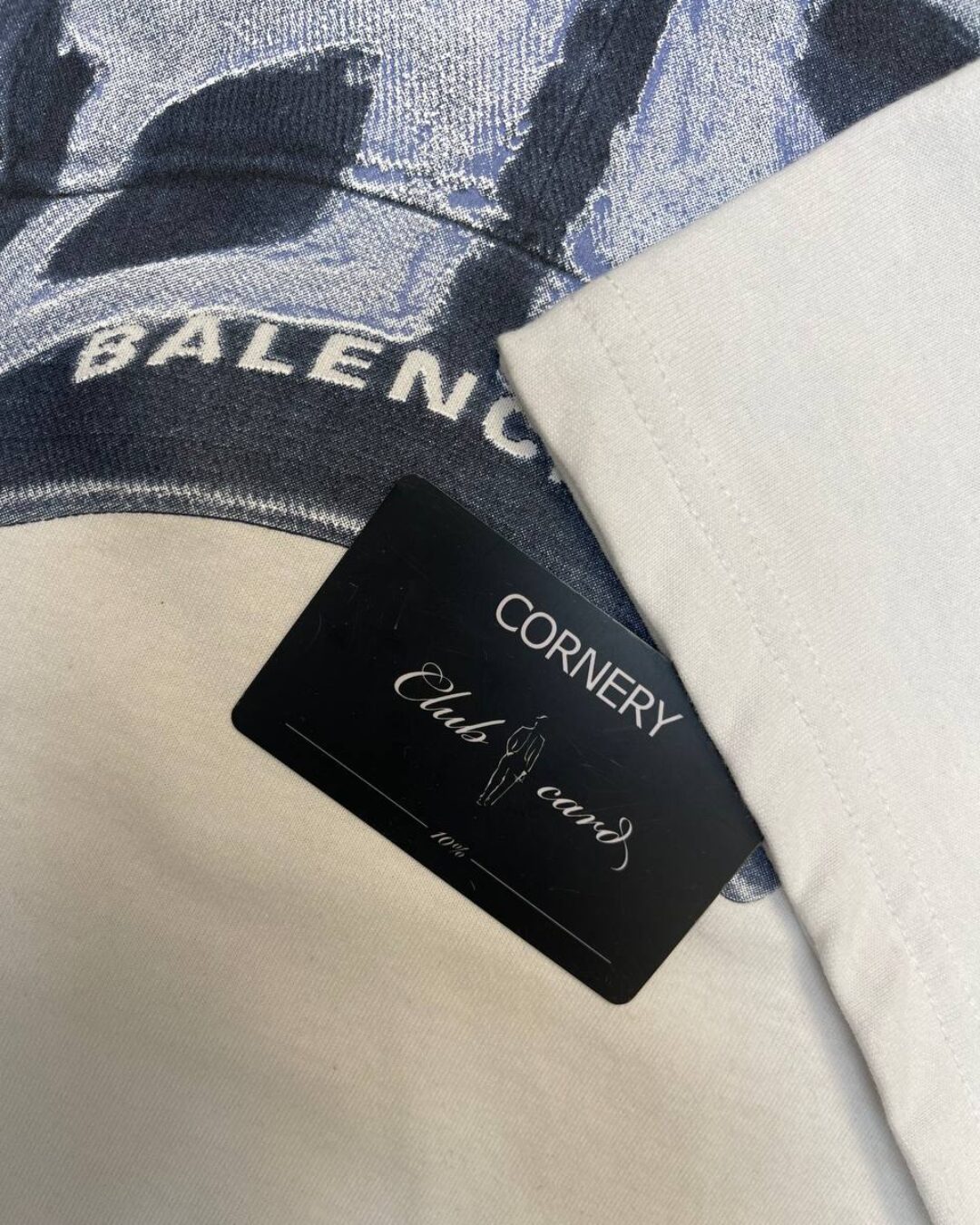 Футболка Balenciaga — фото 8
