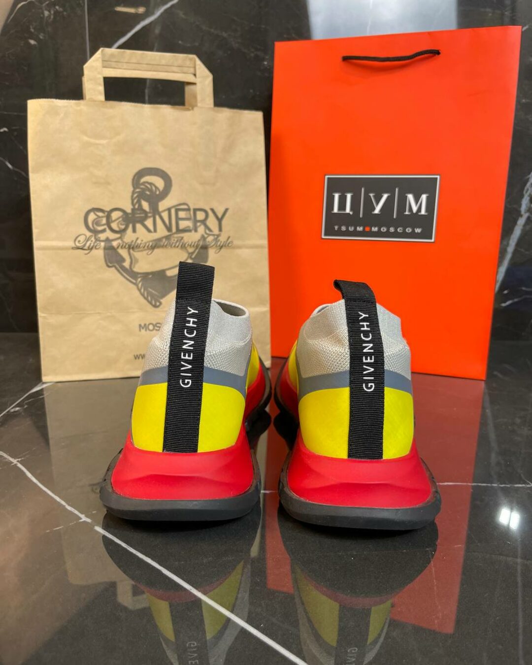 Кроссовки Givenchy