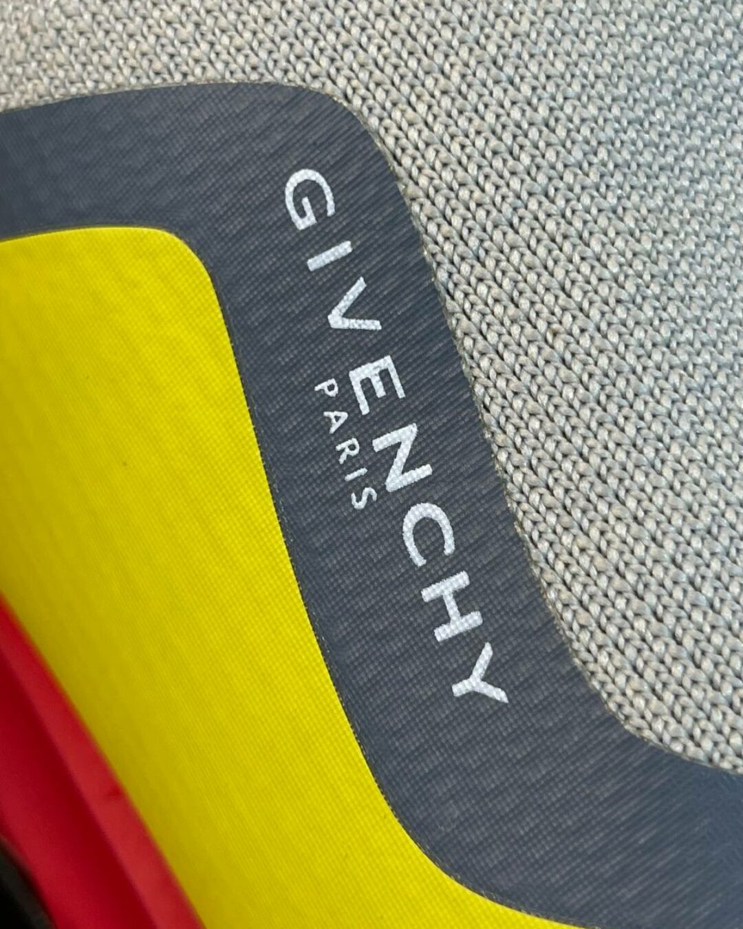 Кроссовки Givenchy