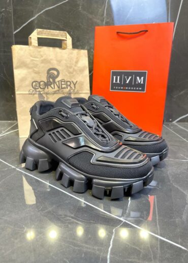 Кроссовки Prada