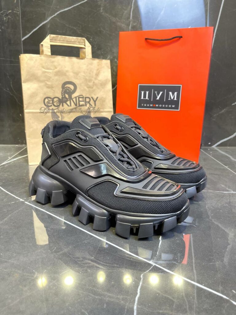 Кроссовки Prada