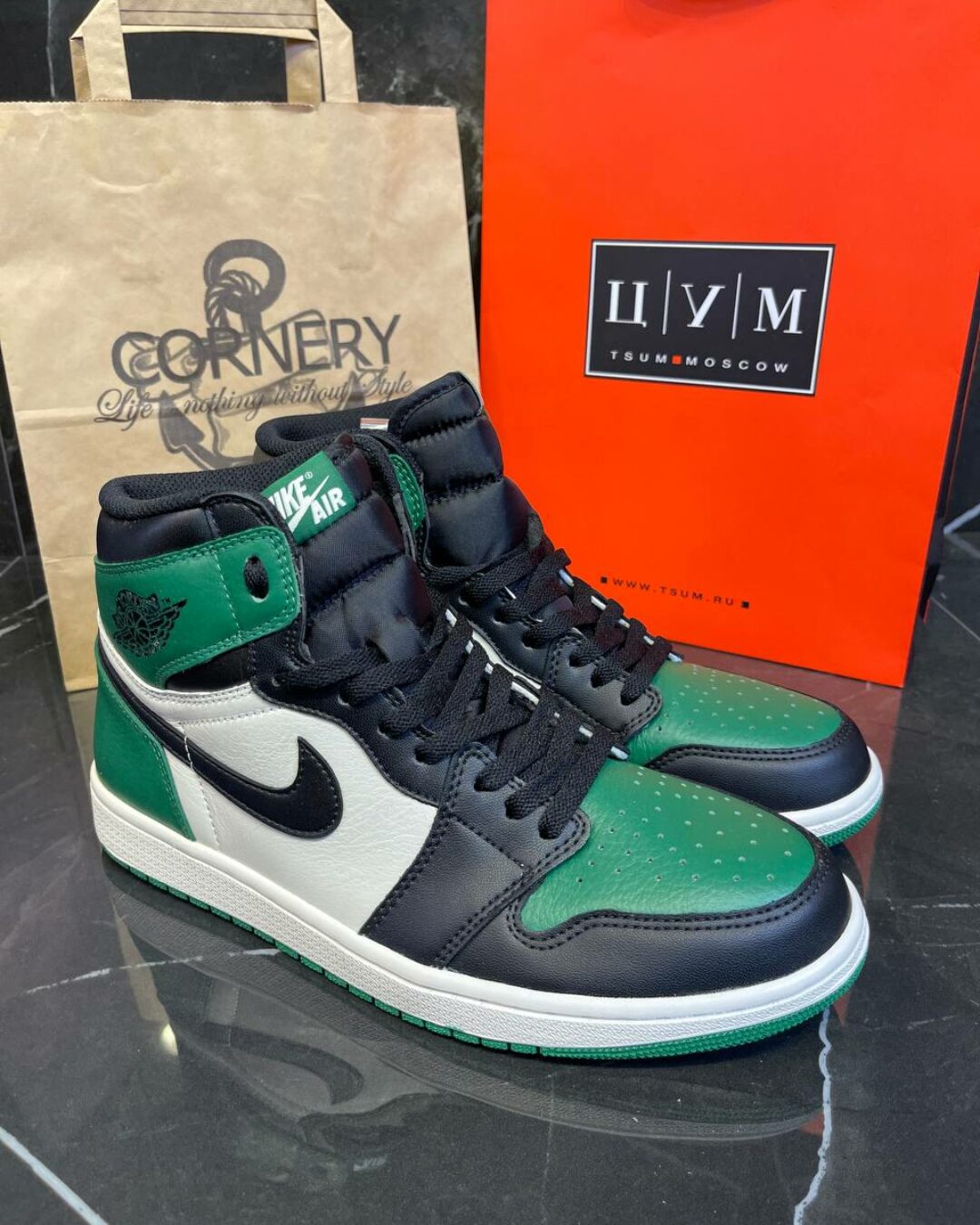 Кроссовки Jordan 1 Retro High Pine Green