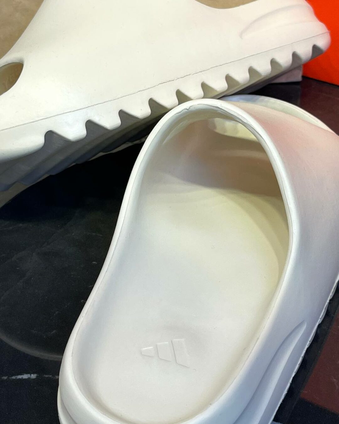 Yeezy Slide Bone