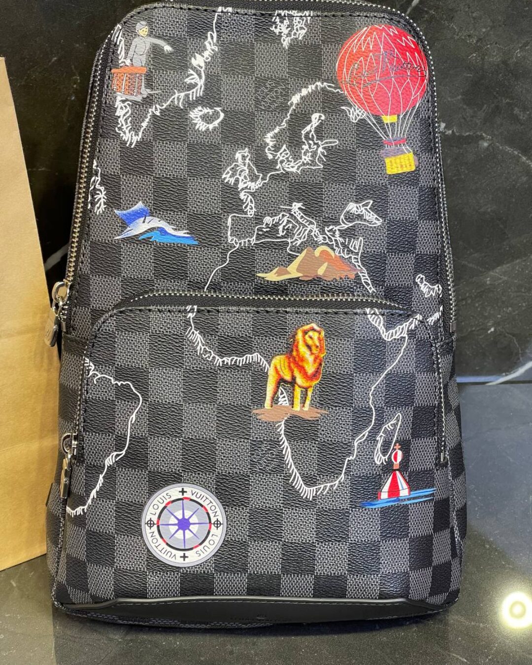 Сумка Louis Vuitton Avenue