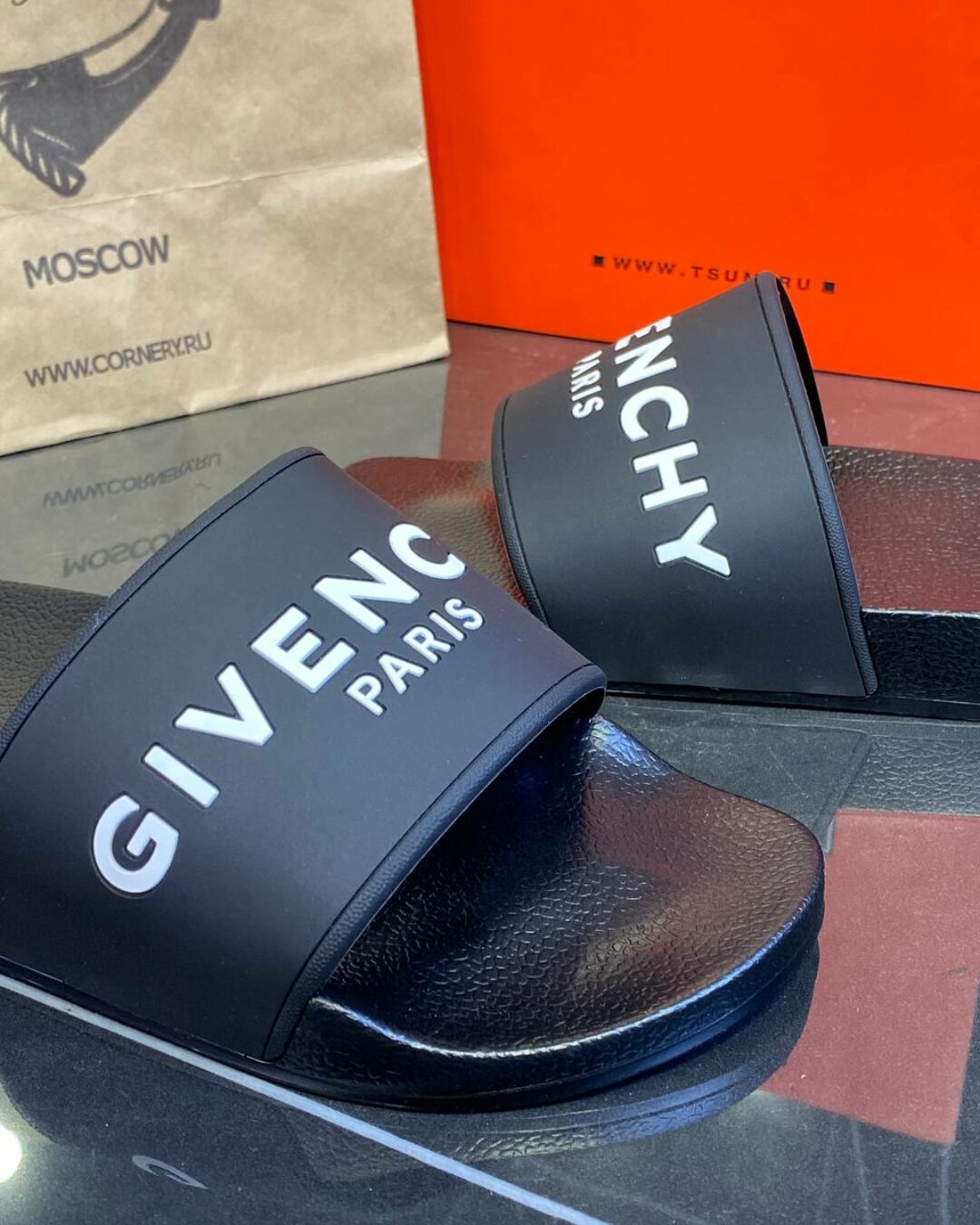 Тапки Givenchy