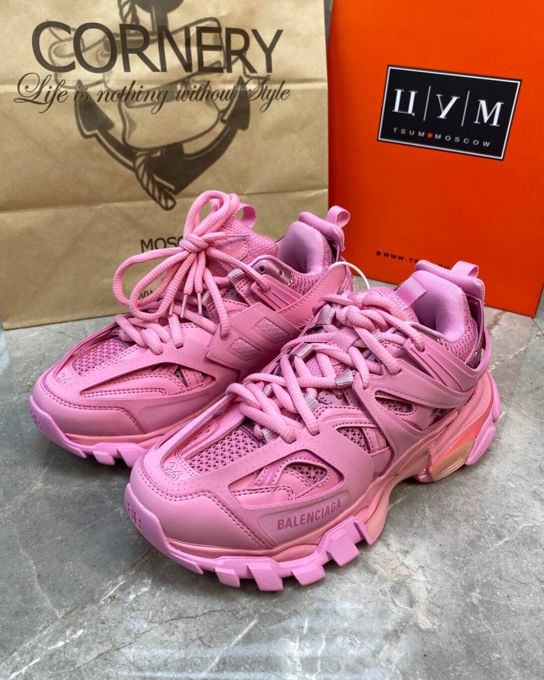 Кроссовки Balenciaga Track Trainer Pink