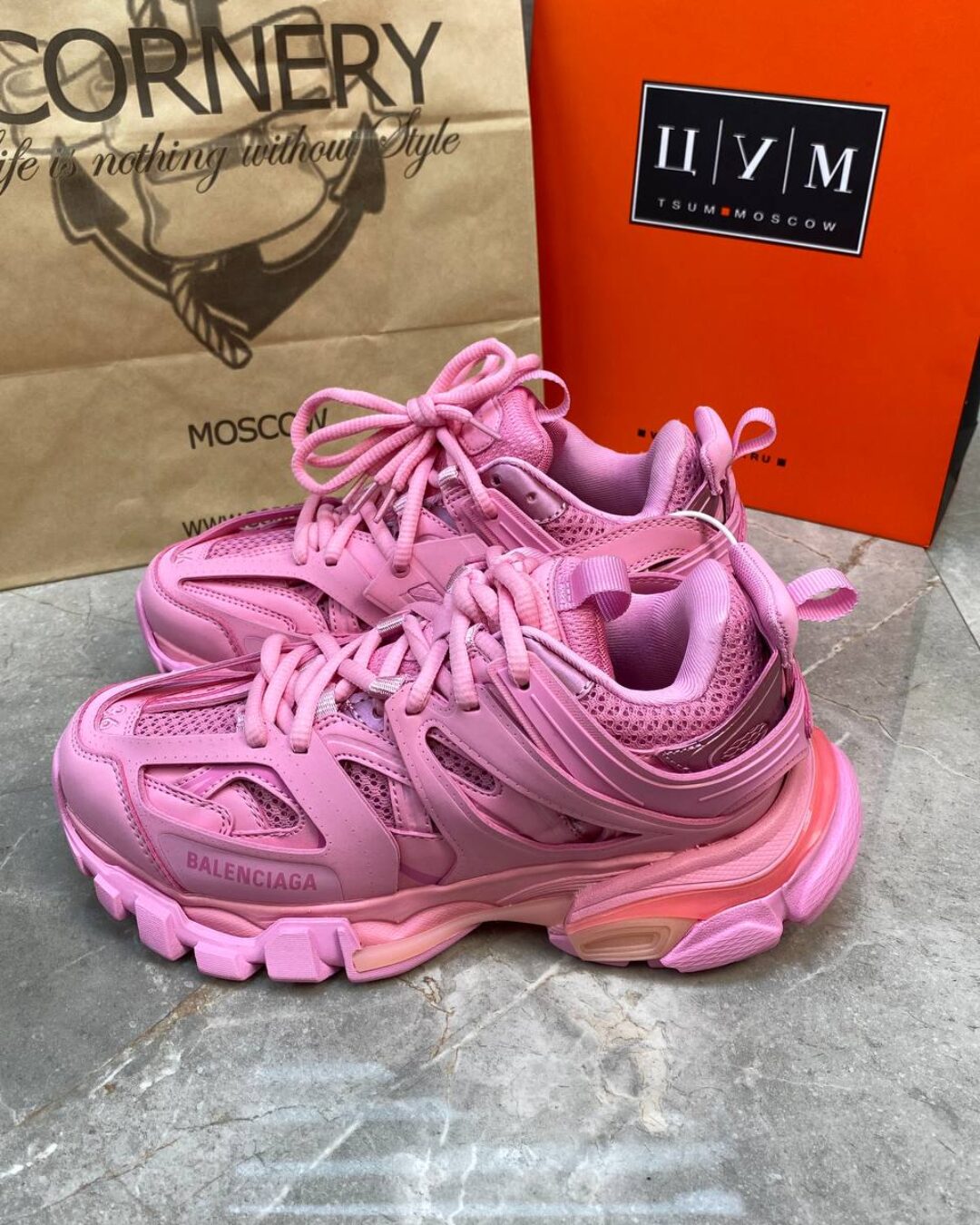 Кроссовки Balenciaga Track Trainer Pink — фото 2