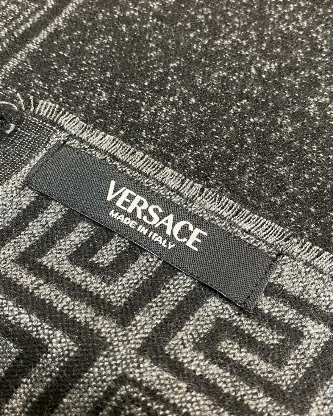 Шарф Versace