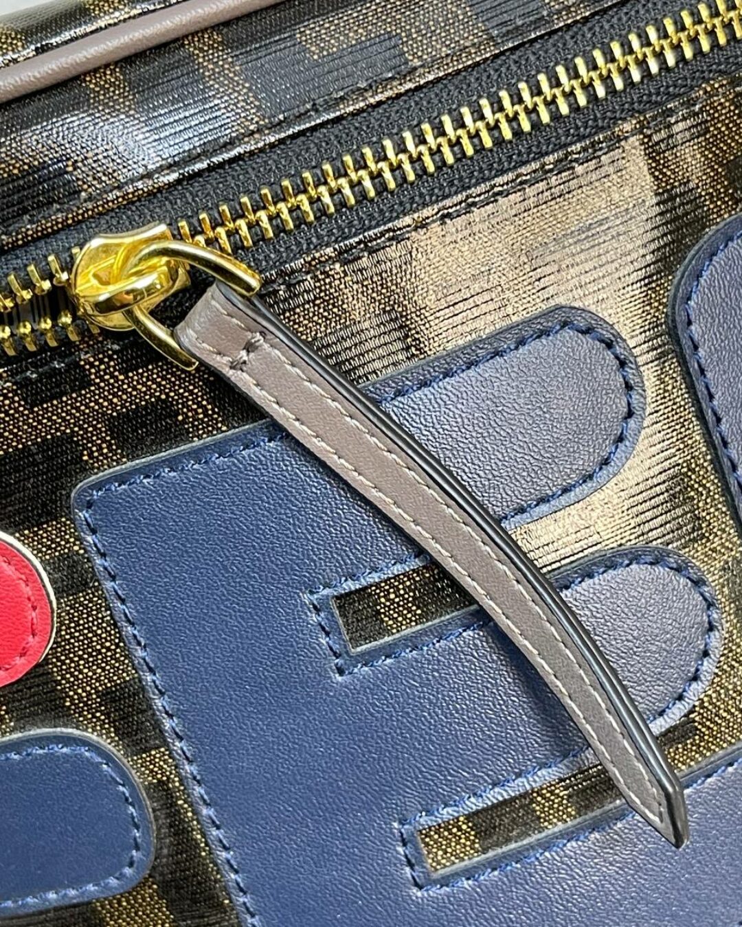 Сумка Fendi