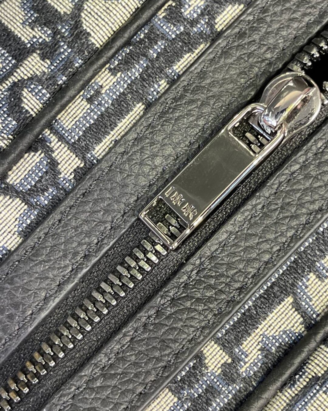 Сумка Dior Lingot 50