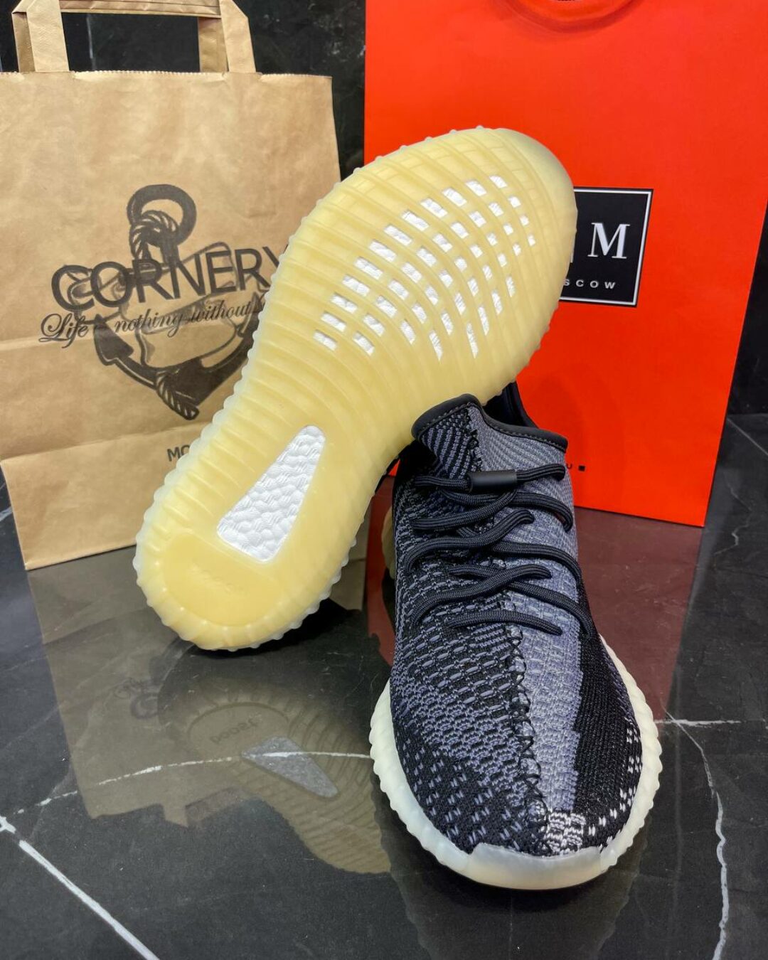 Yeezy 350 Carbon