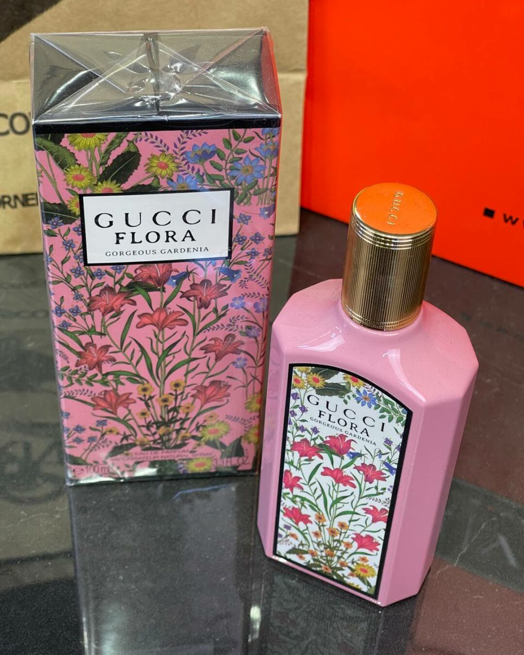 Парфюм Gucci Flora Gorgeous Gardenia