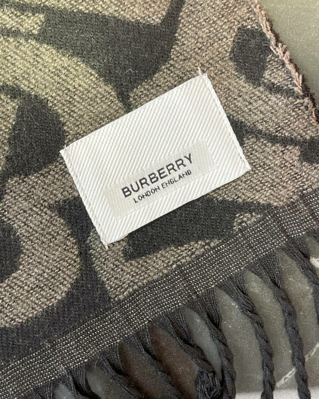 Шарф Burberry