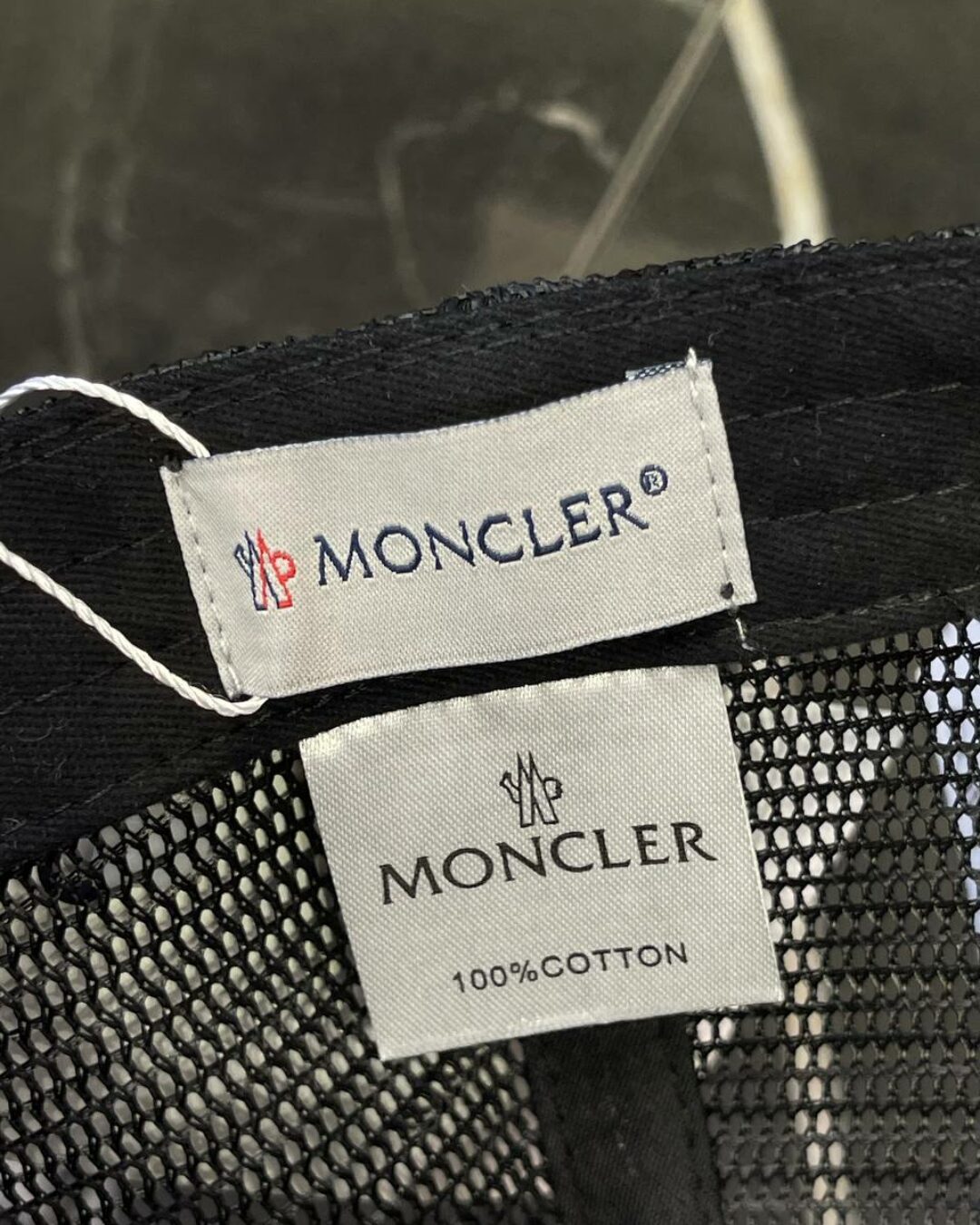 Кепка Moncler