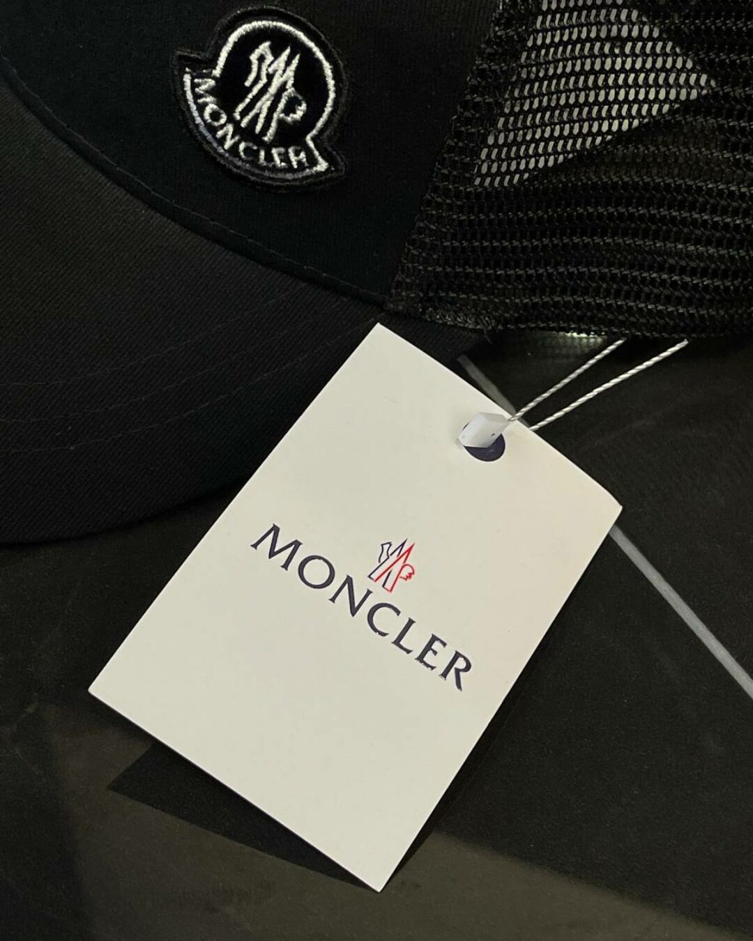 Кепка Moncler
