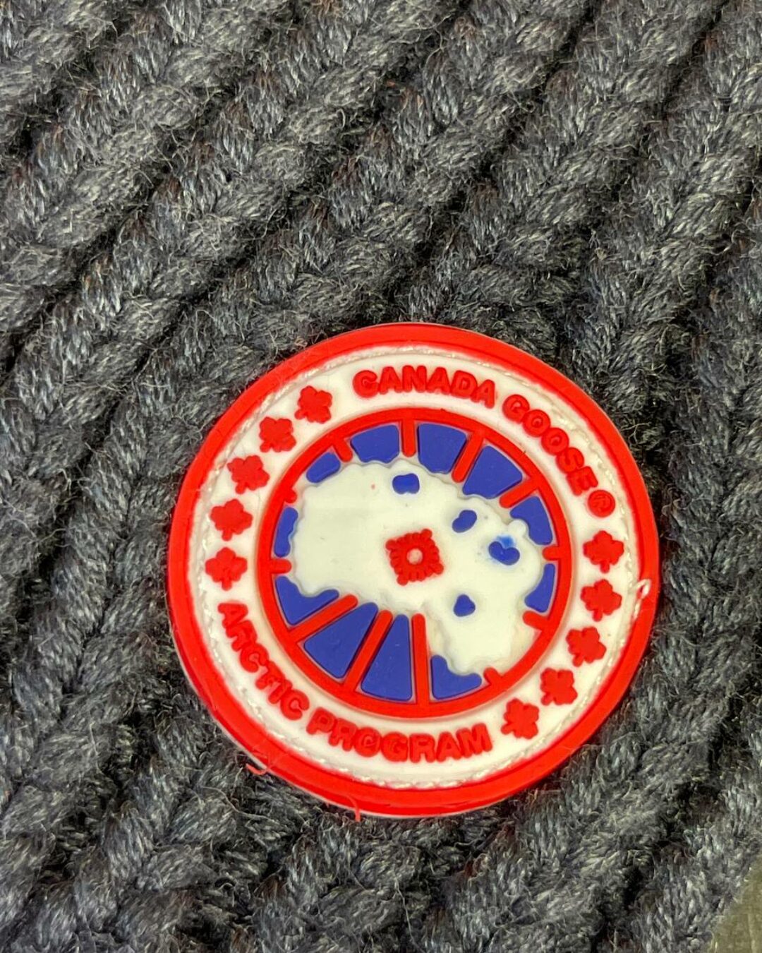 Шапка Canada Goose