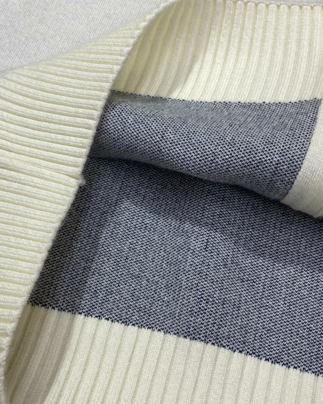 Кофта Kiton