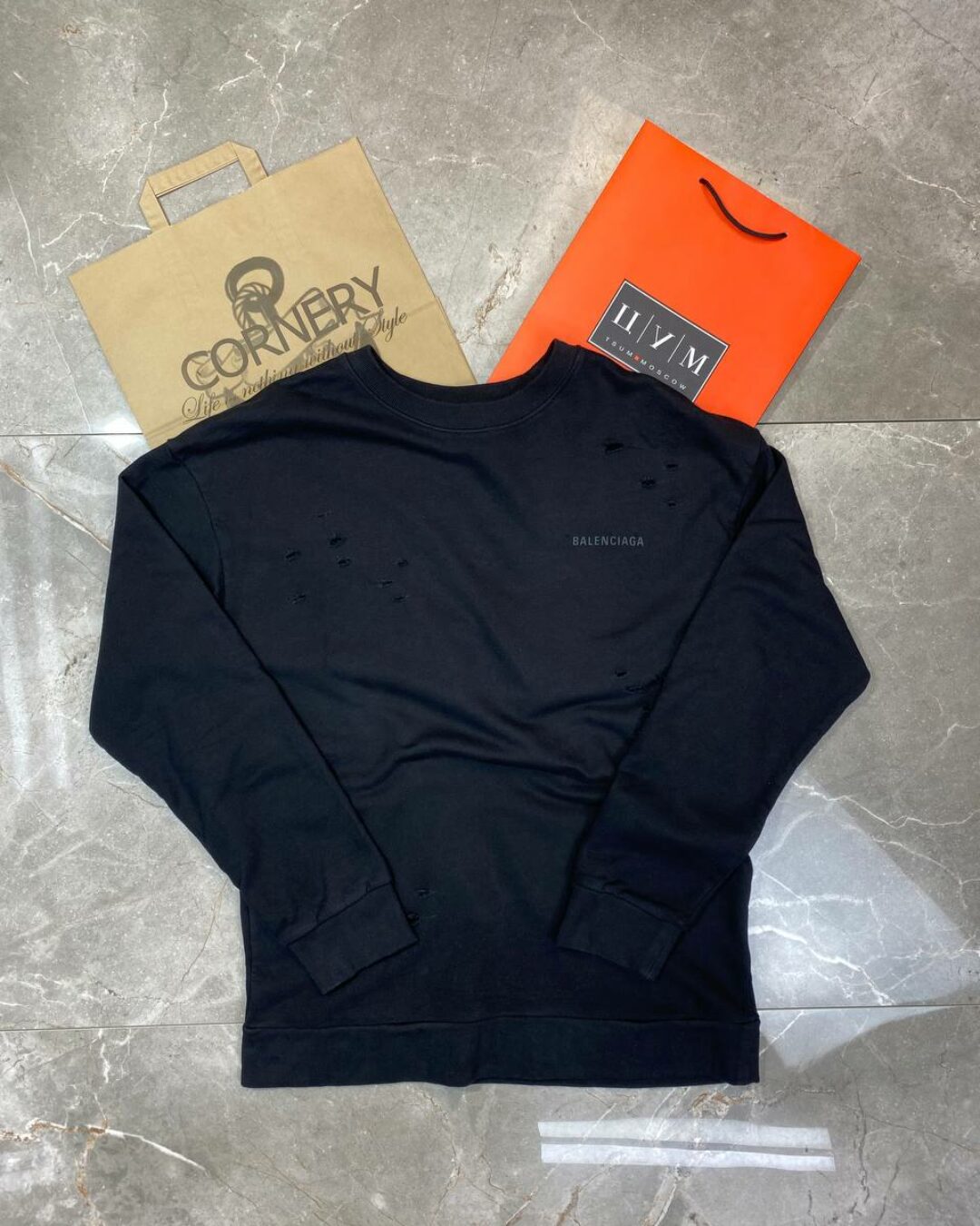 Кофта Balenciaga