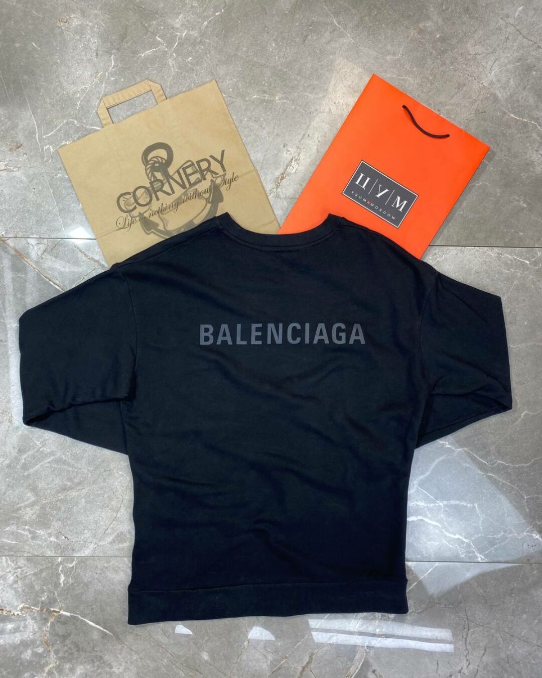 Кофта Balenciaga