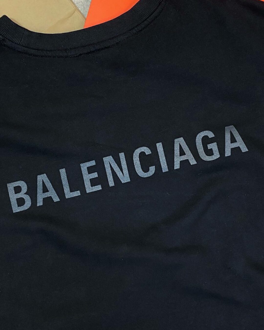 Кофта Balenciaga