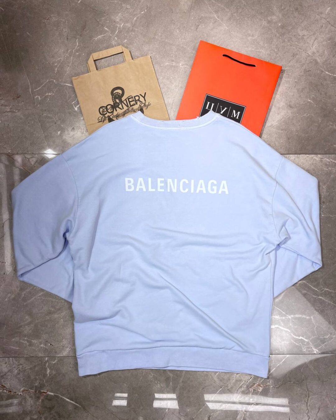 Кофта Balenciaga — фото 2