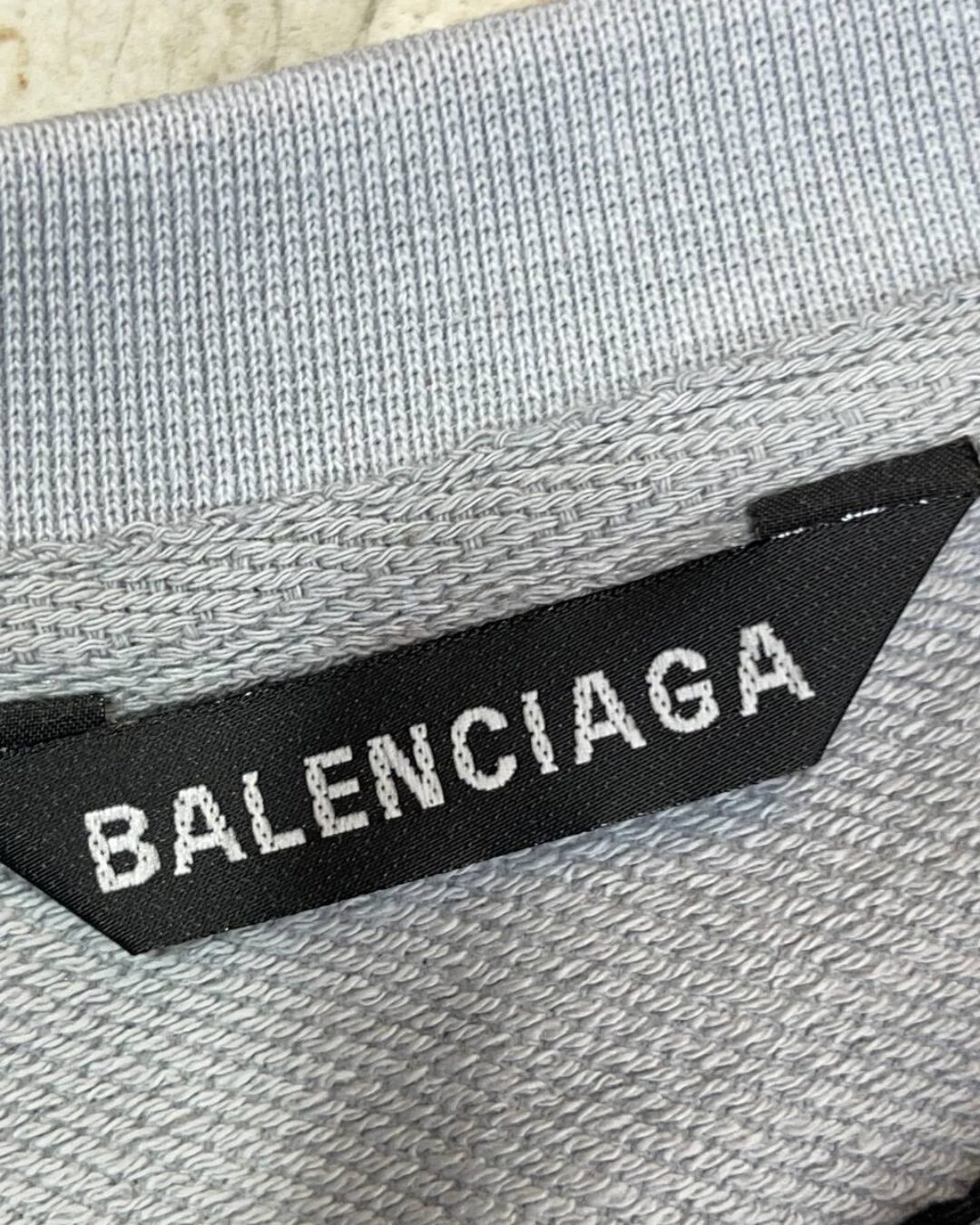 Кофта Balenciaga — фото 5
