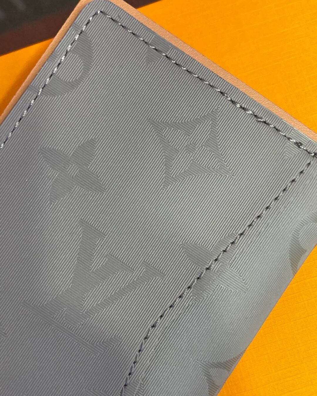 Картхолдер Louis Vuitton