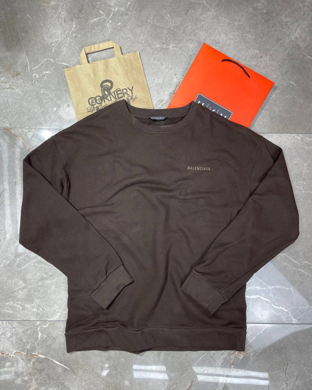 Кофта Balenciaga