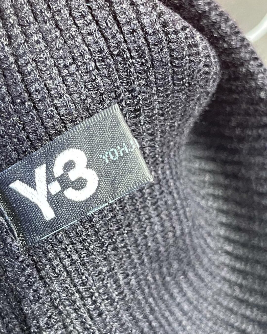 Шапка Y-3