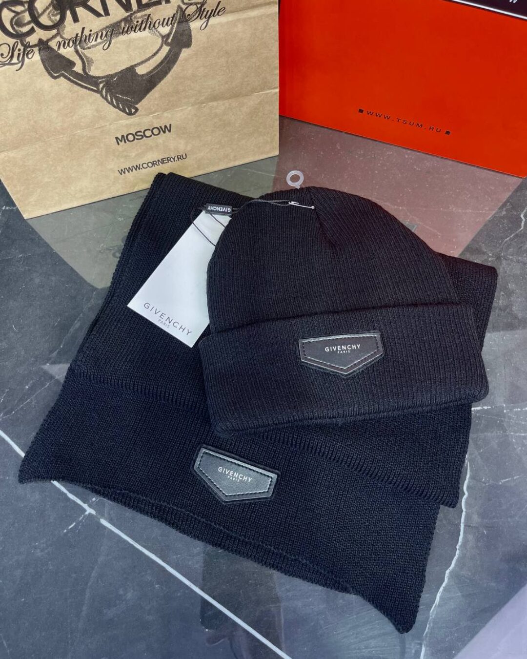 Комплект шапка+шарф Givenchy