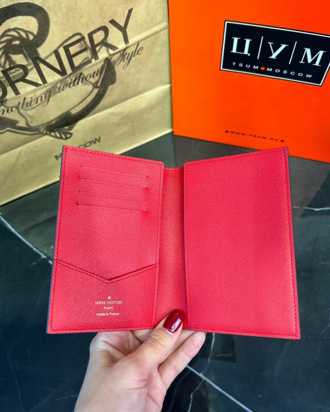 Обложка для паспорта Louis Vuitton