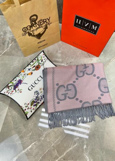 Шарф Gucci