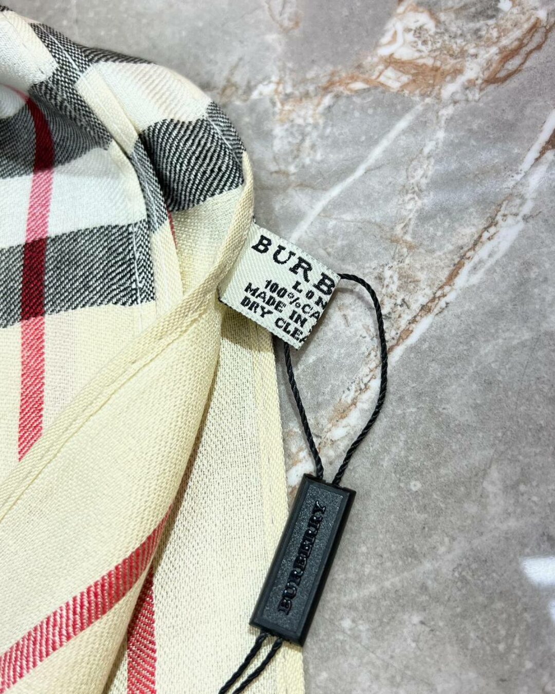 Шарф Burberry