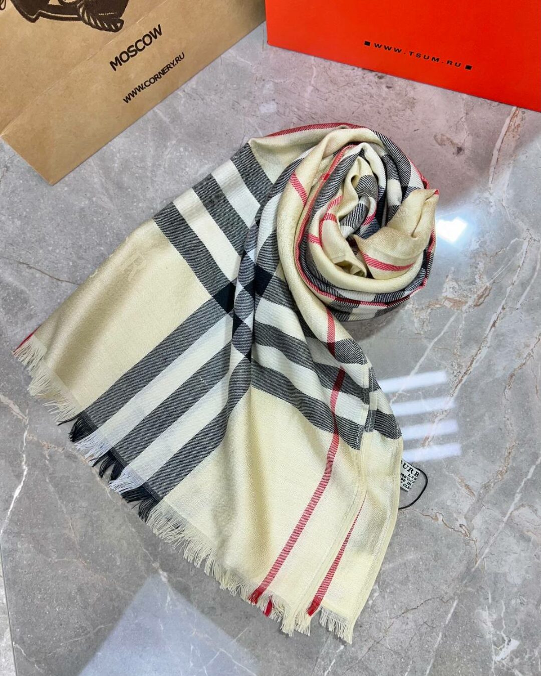 Шарф Burberry