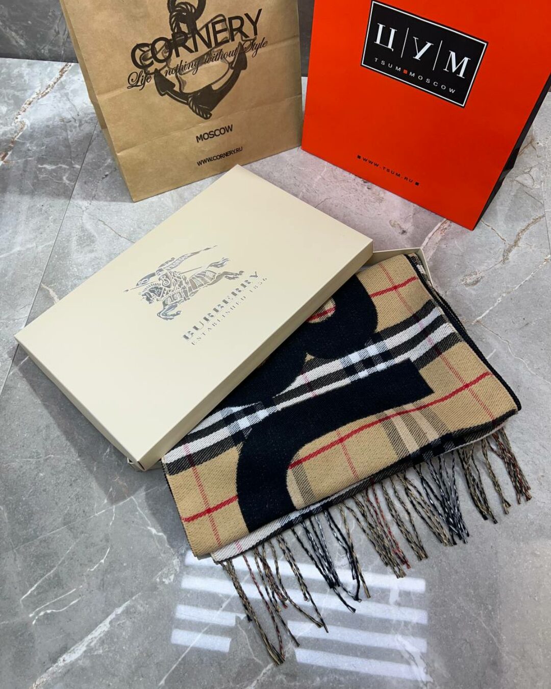Шарф Burberry