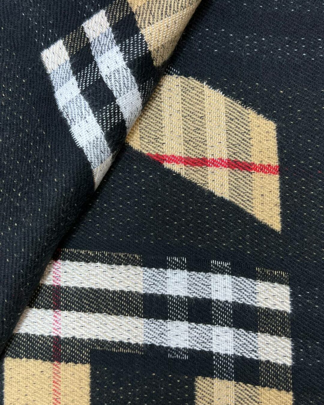 Шарф Burberry