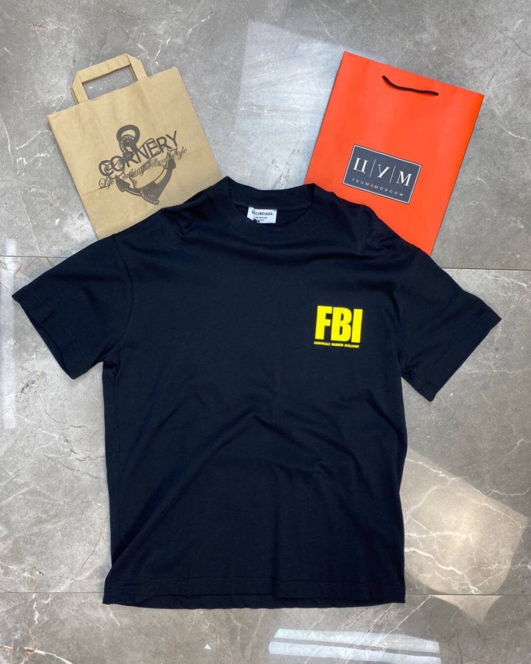 Футболка Balenciaga