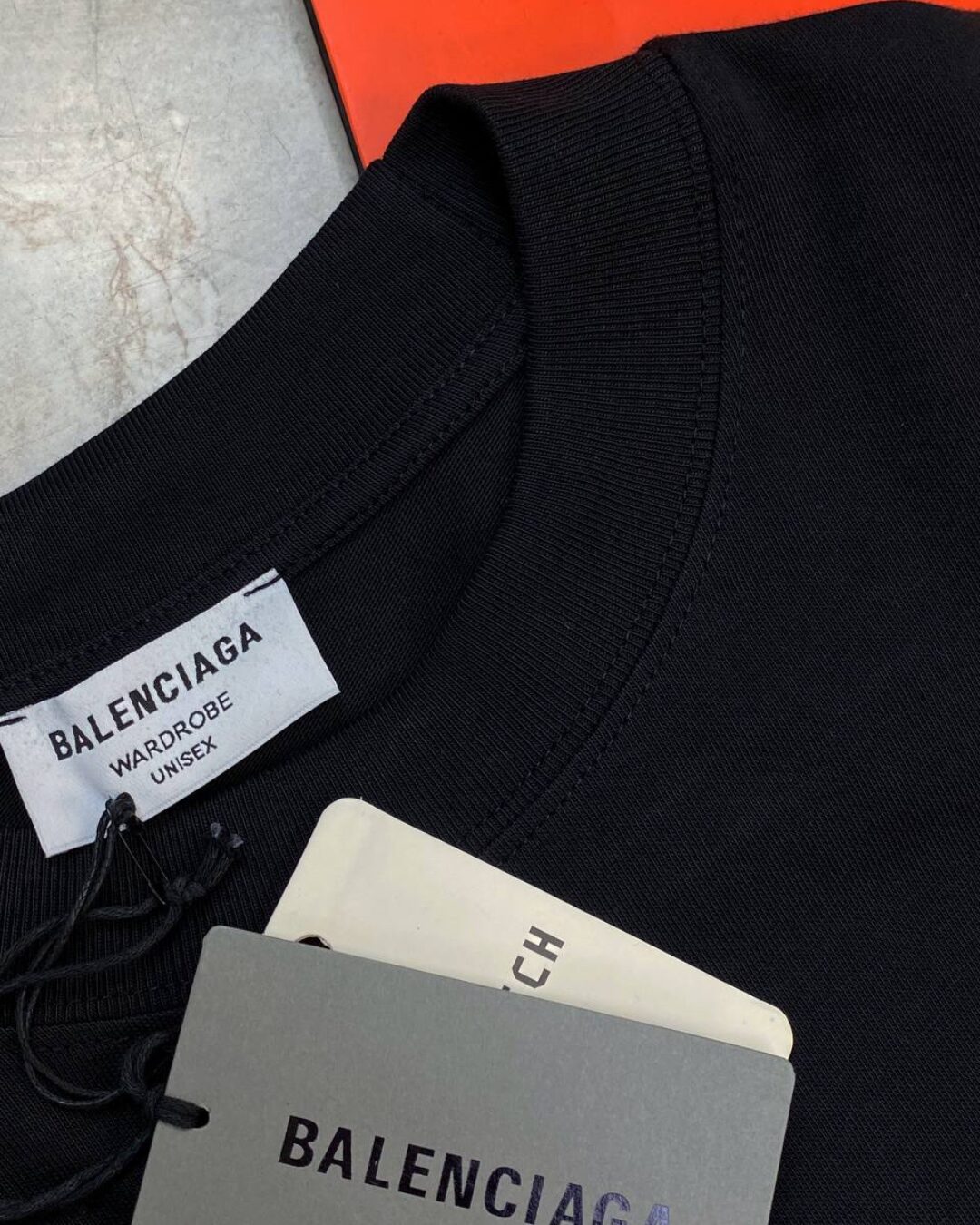 Футболка Balenciaga — фото 8